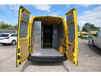 Товарен бус RENAULT Master