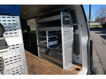 Малък ван VOLKSWAGEN Transporter T6