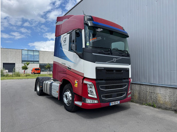Влекач VOLVO FH 500
