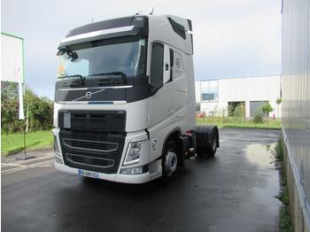 Влекач VOLVO FH 500