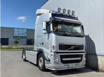 Влекач VOLVO FH 500
