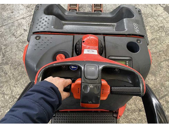Палетна количка Linde T 20 AP -131 (batt. 2020): снимка 3