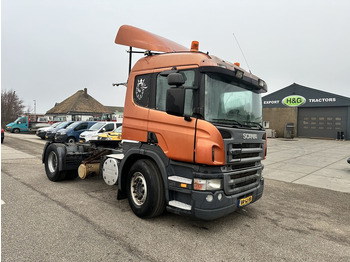 Влекач Scania P340: снимка 3