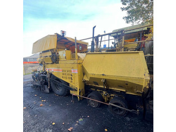 Асфалтополагач CATERPILLAR