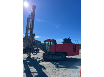 Пробивна машина EPIROC