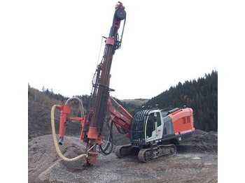 Пробивна машина SANDVIK