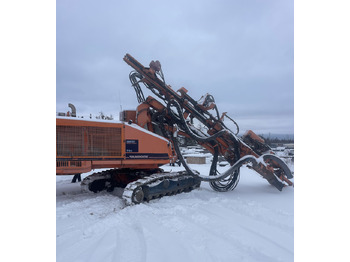 Пробивна машина TAMROCK