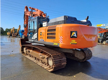 Верижен багер Hitachi ZX300LC-6: снимка 2