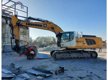 Верижен багер LIEBHERR R 946
