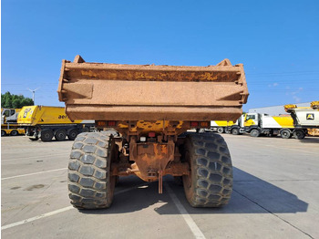 Съчленен самосвал Volvo A25F: снимка 3