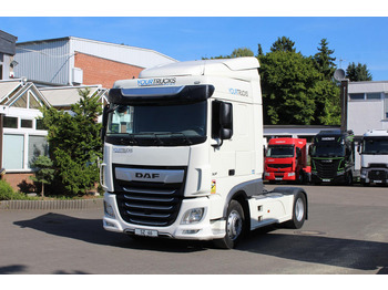 Влекач DAF XF 530