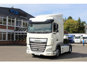 Влекач DAF XF 530