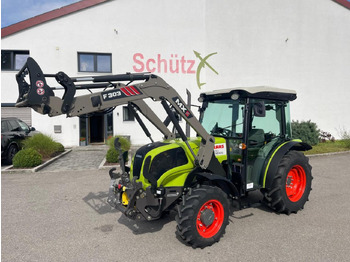 Трактор CLAAS Nexos