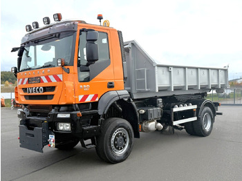 Мултилифт с кука камион IVECO Trakker