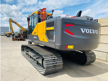 Верижен багер Volvo ec220el: снимка 3