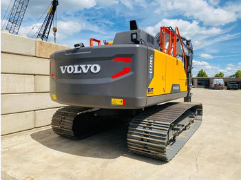 Верижен багер Volvo ec220el: снимка 4