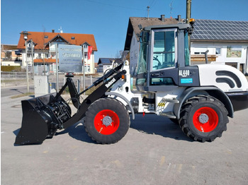 Колесен товарач BOBCAT