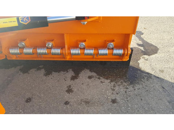 Гребло за сняг Schneeschild 1,8m Kubota Kommunal Schlepper Radlader Hoflader: снимка 5 Гребло за сняг Schneeschild 1,8m Kubota Kommunal Schlepper Radlader Hoflader: снимка 5