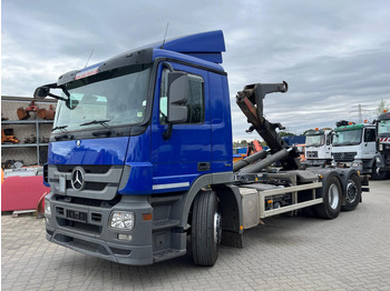 Мултилифт с кука камион MERCEDES-BENZ Actros 2541