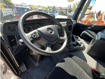 Самосвал камион Mercedes-Benz Arocs 4153 8x6 4 Achs Muldenkipper Meiller: снимка 4