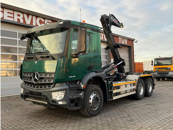 Мултилифт с кука камион MERCEDES-BENZ Arocs 2646