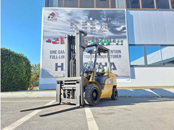 Лизинг на Caterpillar GP30NTD Caterpillar GP30NTD: снимка 1 Лизинг на Caterpillar GP30NTD Caterpillar GP30NTD: снимка 1