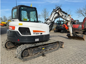 Мини багер Bobcat E 85, BJ 21/22, 580 BH, hydr. VA, MS08, GLV Bobcat E 85, BJ 21/22, 820 BH, hydr. VA, MS08, GLV: снимка 4 Мини багер Bobcat E 85, BJ 21/22, 580 BH, hydr. VA, MS08, GLV Bobcat E 85, BJ 21/22, 820 BH, hydr. VA, MS08, GLV: снимка 4