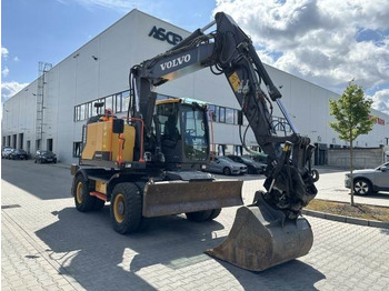 Колесен багер VOLVO EWR150E