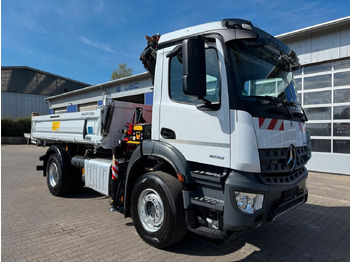 Камион с кран MERCEDES-BENZ Arocs 1832