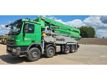 Бетон помпа LIEBHERR