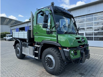 Самосвал камион UNIMOG