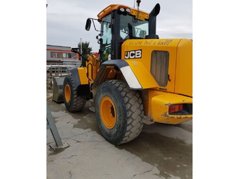 Колесен товарач JCB 427 ZXT4: снимка 3
