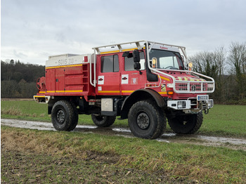 Камион UNIMOG