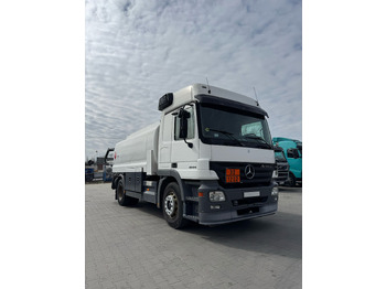 Камион цистерна MERCEDES-BENZ Actros 1844