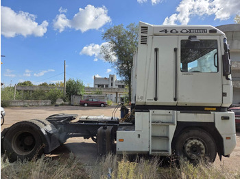 Влекач RENAULT Magnum 480