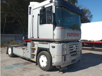 Влекач RENAULT Magnum 480