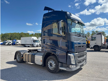 Влекач VOLVO FH 460