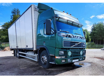 Камион фургон VOLVO FM12