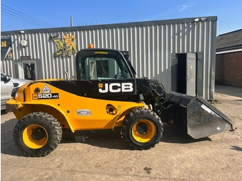 Телескопичен товарач JCB