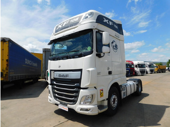 Влекач DAF XF 460