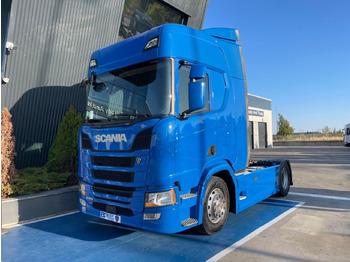Влекач SCANIA R 450