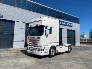 Влекач SCANIA R 580