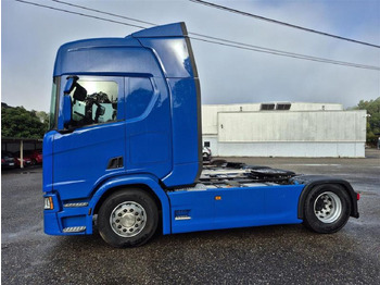 Влекач Scania R 450: снимка 2 Влекач Scania R 450: снимка 2