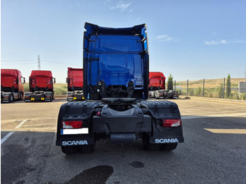 Влекач Scania R 450: снимка 4