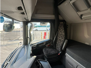 Влекач Scania S 500: снимка 2