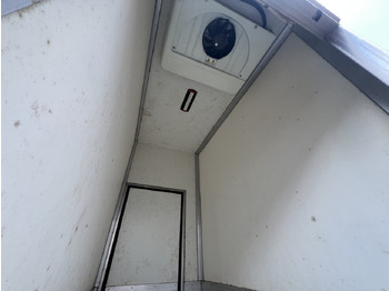 Камион Mercedes-Benz Sprinter 515 4x2 Doka Sprinter 515 4x2 Doka, Kühlkoffer: снимка 3