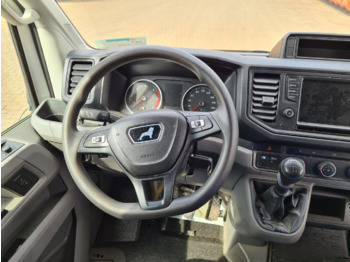 Interior photo 1: Лизинг на MAN TGE 3.140 4x2 SB TGE 3.140 4x2 SB, hoch + lang MAN TGE 3.140 4x2 SB TGE 3.140 4x2 SB, hoch + lang