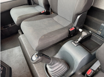 Камион фургон MAN TGL 8.150 4x2 BL TGL 8.150 4x2 BL, Möbelkoffer mit Rolltor: снимка 4 Камион фургон MAN TGL 8.150 4x2 BL TGL 8.150 4x2 BL, Möbelkoffer mit Rolltor: снимка 4