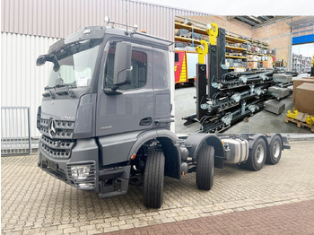 Мултилифт с кука камион MERCEDES-BENZ Arocs 3251