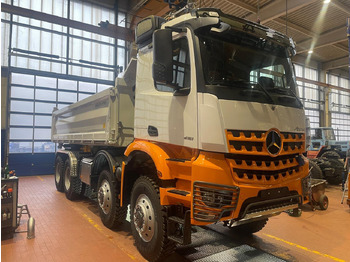 Самосвал камион MERCEDES-BENZ Arocs 4151